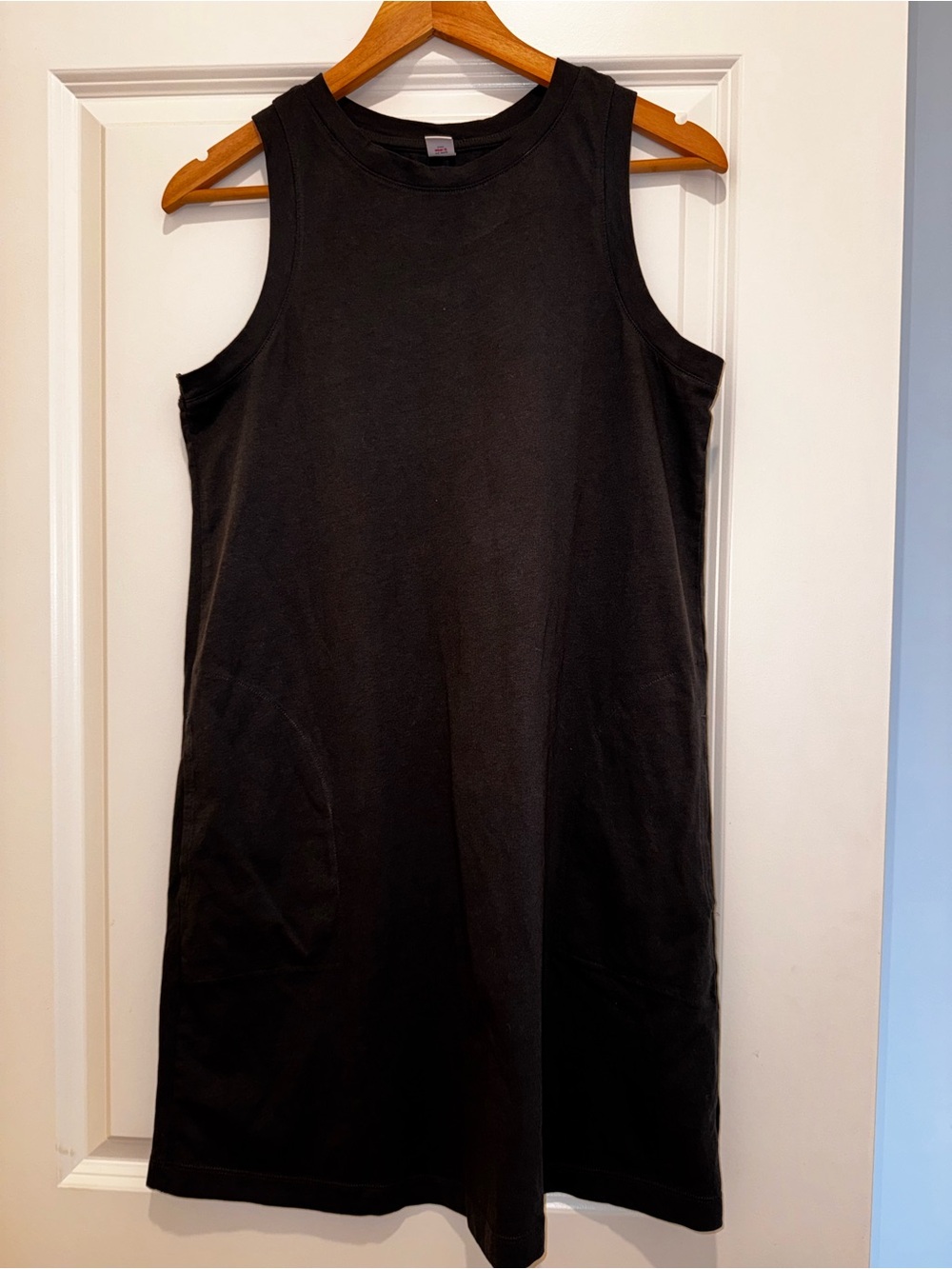 Dark Grey Sleeveless Shift Dress - Classic Women's Dress